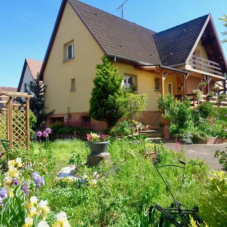 Les Lilas Bed & Breakfast Ammerschwihr Exterior photo